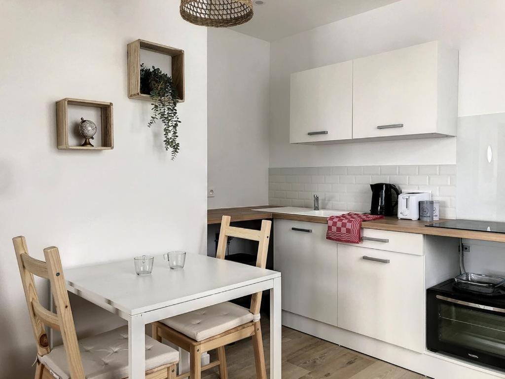 Residence Appartements Niort Wifi-Parking Экстерьер фото